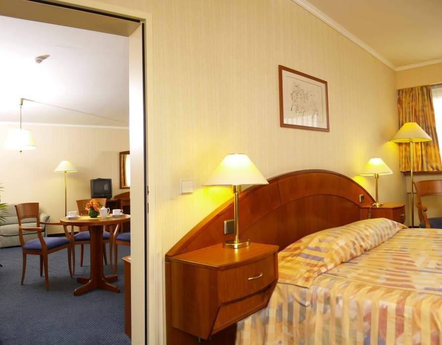 Danubius Hotel Flamenco Budapest Exterior foto